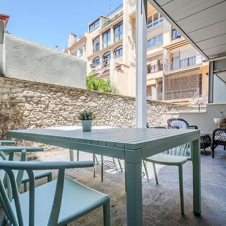 Апартаменты Flateli Placa Catalunya 1-2 *